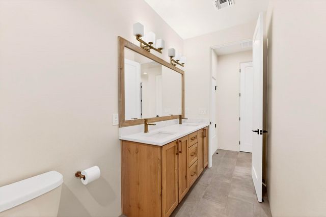 20 W Longview, Santa Fe, NM 87505