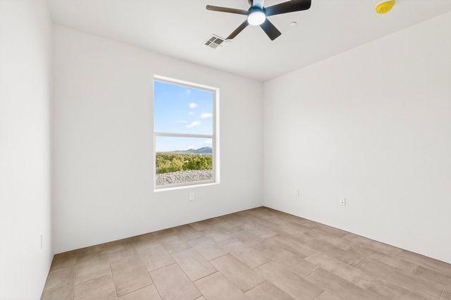 20 W Longview, Santa Fe, NM 87505