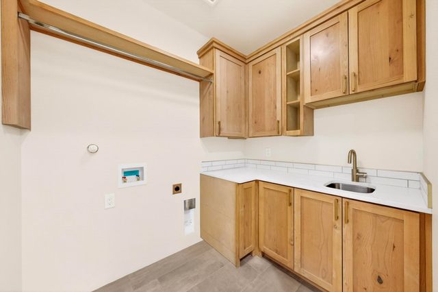 20 W Longview, Santa Fe, NM 87505