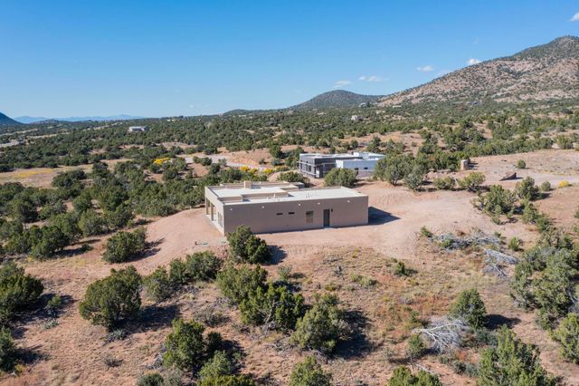 20 W Longview, Santa Fe, NM 87505