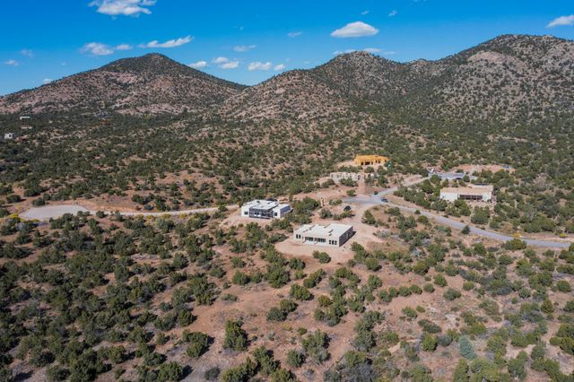 20 W Longview, Santa Fe, NM 87505