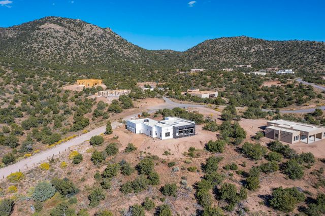 20 W Longview, Santa Fe, NM 87505