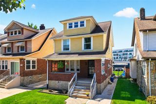 5210 Celia Pl, Friendship Park, PA 15224