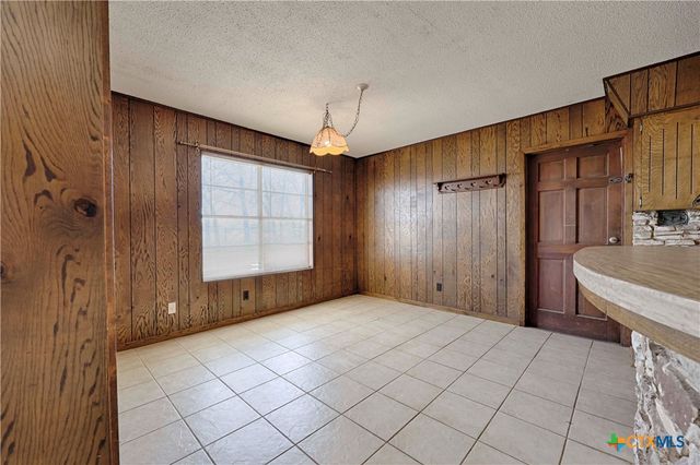 395 State Highway 304, Gonzales, TX 78629