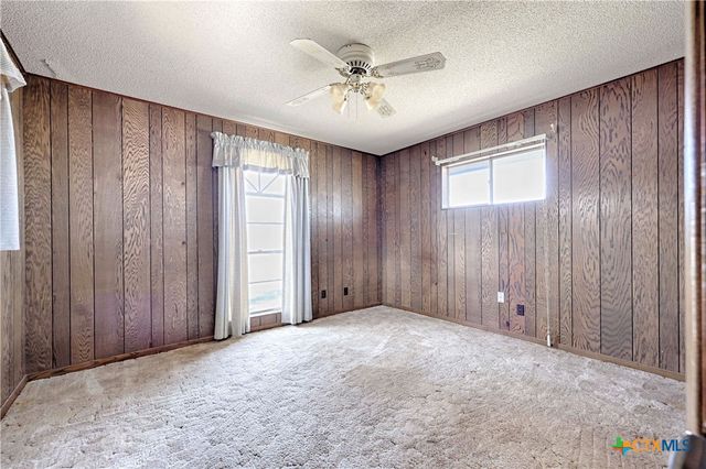 395 State Highway 304, Gonzales, TX 78629