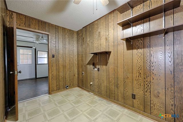 395 State Highway 304, Gonzales, TX 78629