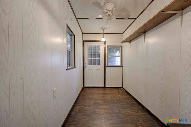 395 State Highway 304, Gonzales, TX 78629