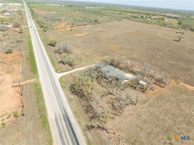 395 State Highway 304, Gonzales, TX 78629
