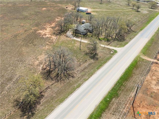 395 State Highway 304, Gonzales, TX 78629