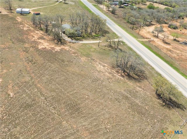 395 State Highway 304, Gonzales, TX 78629