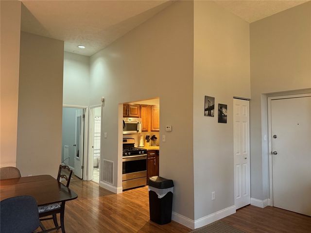 1203 W North Ave 101, Manchester, PA 15233