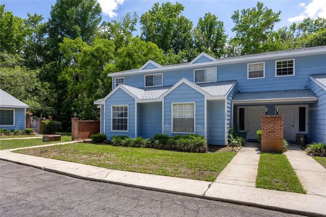 218 NW 50TH BOULEVARD K, Gainesville, FL 32607