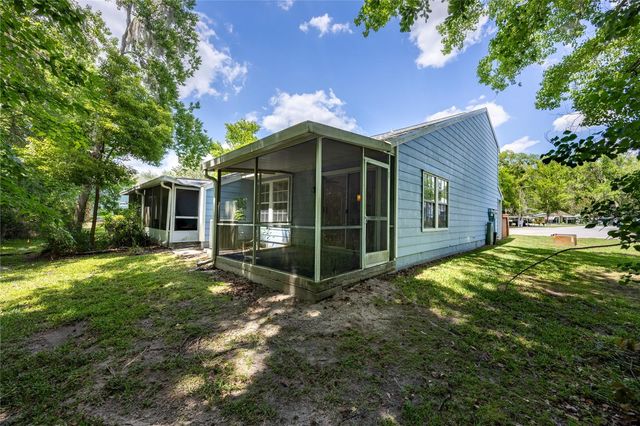 218 NW 50TH BOULEVARD K, Gainesville, FL 32607