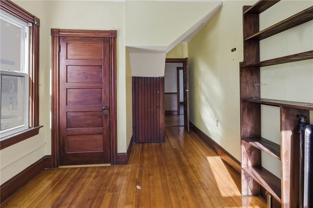 20 Fair Street, Newport, RI 02840