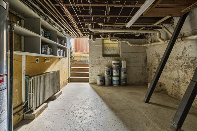 20 Fair Street, Newport, RI 02840