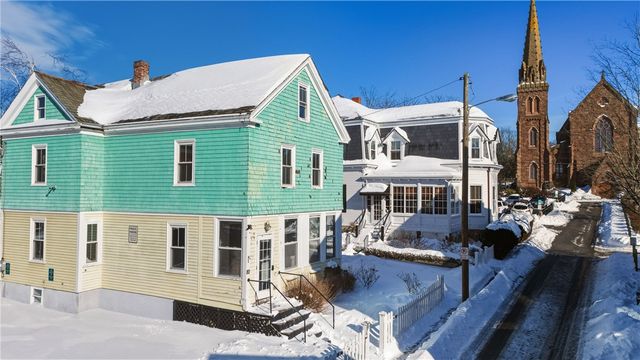 20 Fair Street, Newport, RI 02840