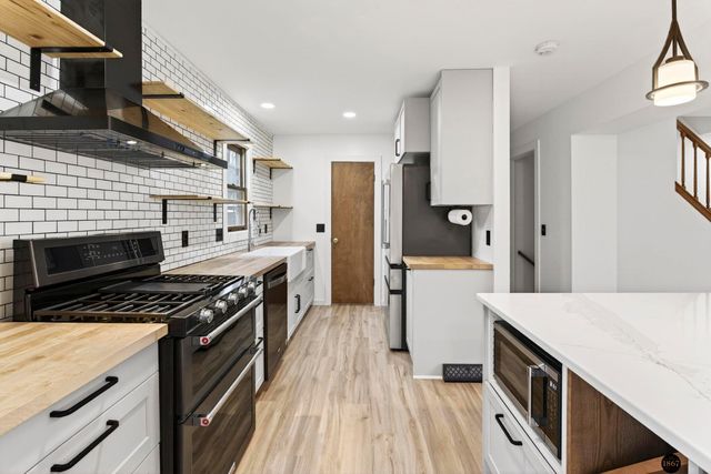 5606 Briar Patch Circle, Lincoln, NE 68516