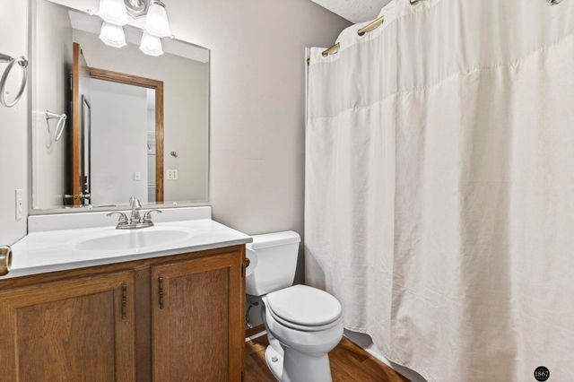 5606 Briar Patch Circle, Lincoln, NE 68516