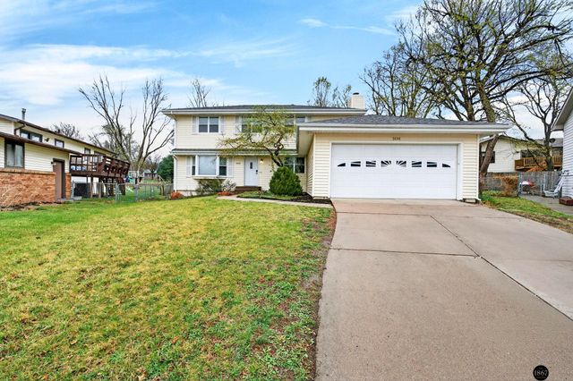 5606 Briar Patch Circle, Lincoln, NE 68516