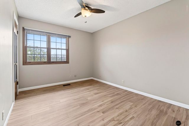 5606 Briar Patch Circle, Lincoln, NE 68516