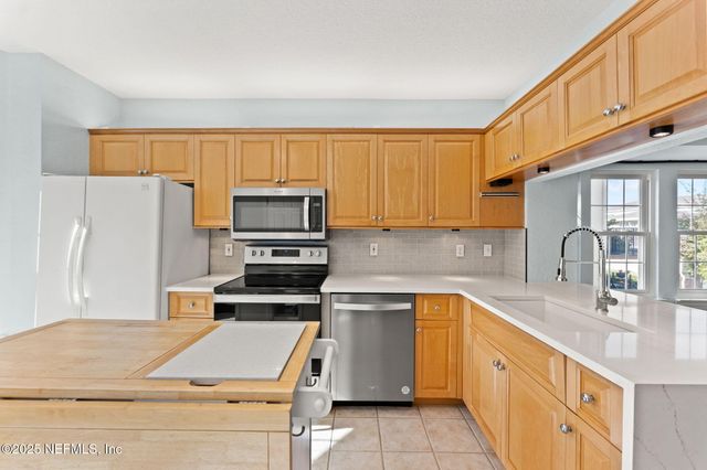 337 E CHURCH Street, Jacksonville, FL 32202