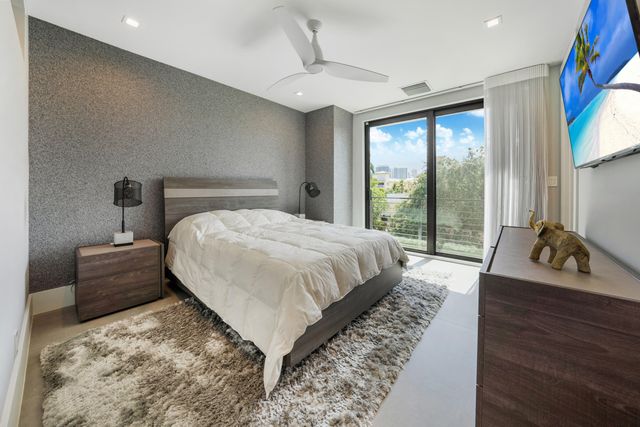 106 NE 16th Terrace, Fort Lauderdale, FL 33301