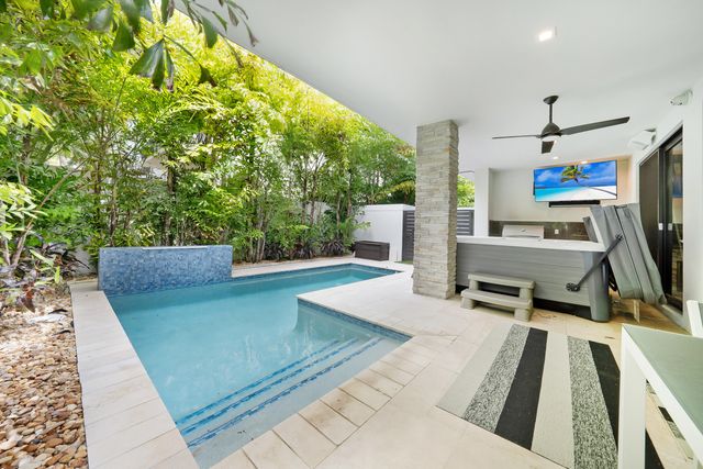 106 NE 16th Terrace, Fort Lauderdale, FL 33301