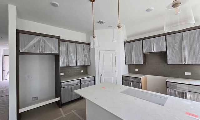 900 Colgate Circle, Princeton, TX 75407