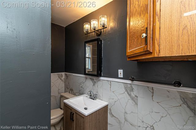 312 S Edith Street, Pontiac, MI 48342