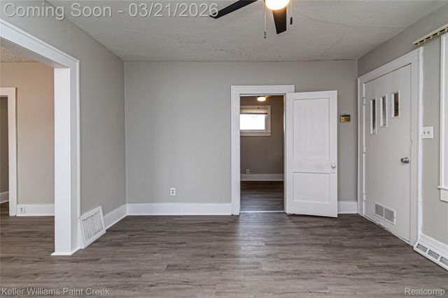 312 S Edith Street, Pontiac, MI 48342