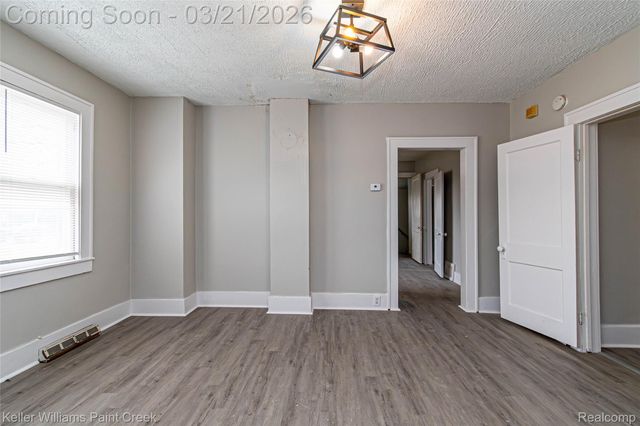 312 S Edith Street, Pontiac, MI 48342