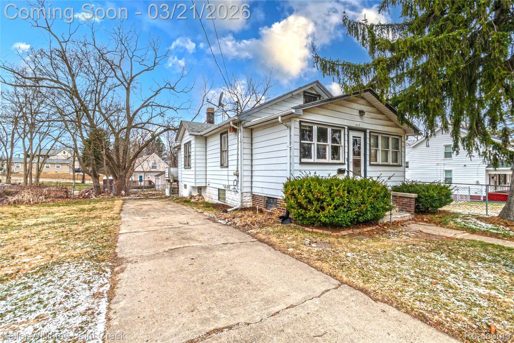 312 S Edith Street, Pontiac, MI 48342