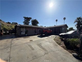 5484 Cedar, Jurupa Valley, CA 92509
