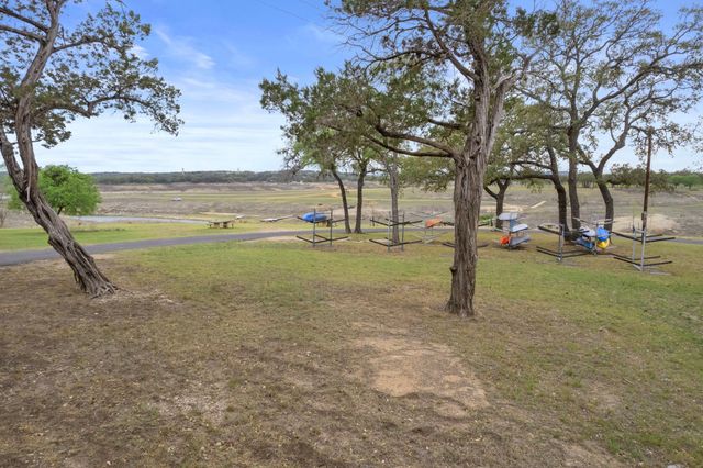 2306 Newton DR, Lago Vista, TX 78645
