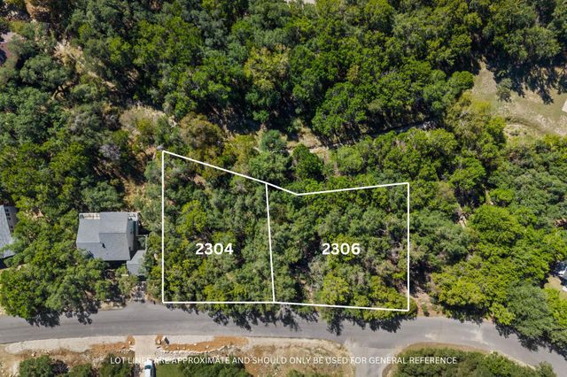 2306 Newton DR, Lago Vista, TX 78645