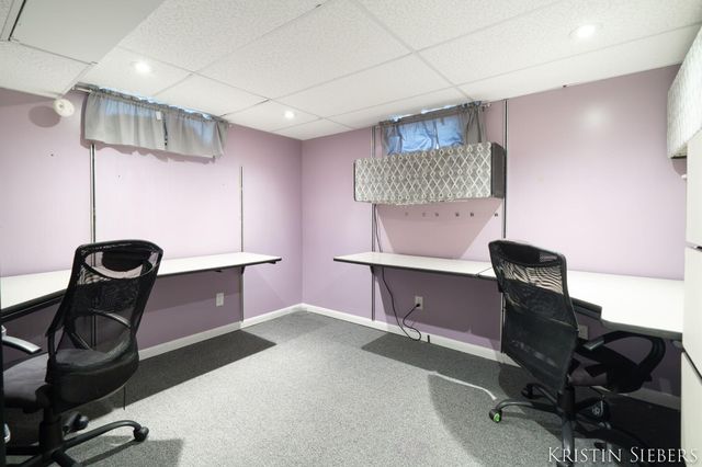 8252 Lamplight Drive, Jenison, MI 49428