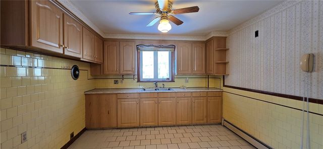 20 Intervale Avenue, North Providence, RI 02911