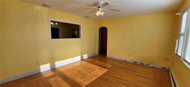 20 Intervale Avenue, North Providence, RI 02911