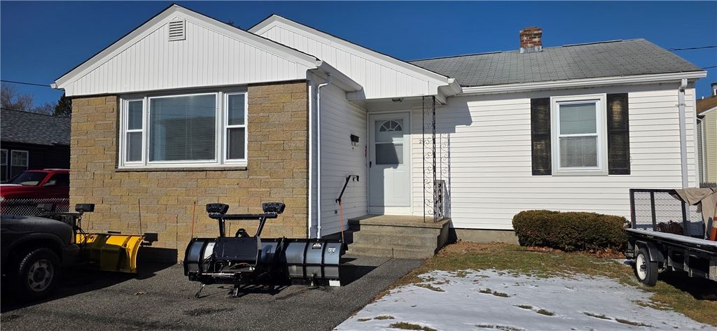 20 Intervale Avenue, North Providence, RI 02911