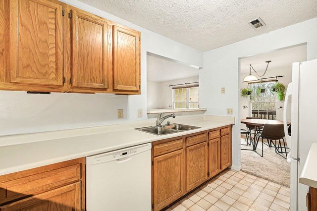 16 Meadow Lane, 7, Highland Heights, KY 41076