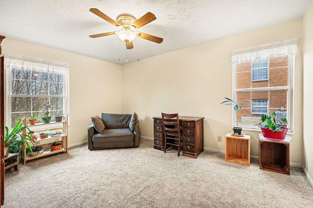 16 Meadow Lane, 7, Highland Heights, KY 41076