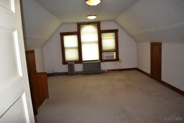 3736 High Point Avenue, Cincinnati, OH 45211