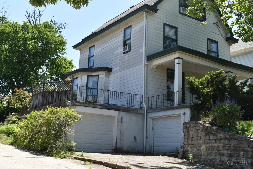 3736 High Point Avenue, Cincinnati, OH 45211