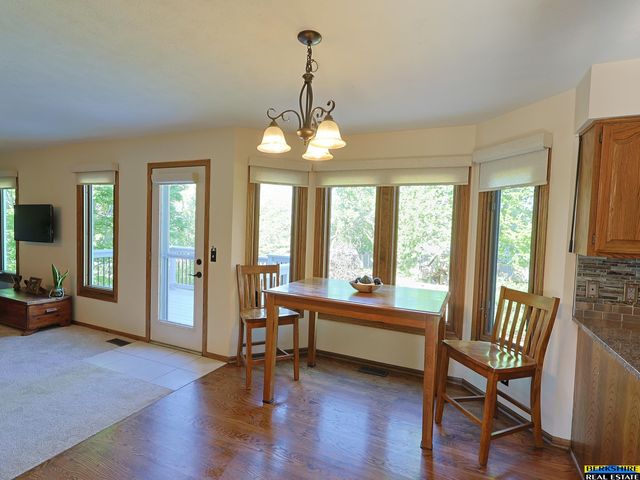 7010 S 30 Place, Lincoln, NE 68516