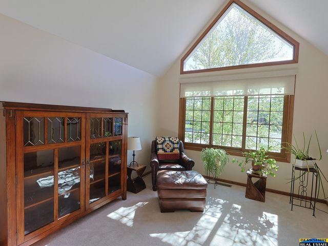 7010 S 30 Place, Lincoln, NE 68516