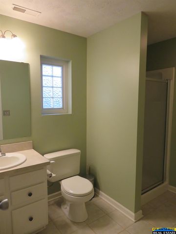 7010 S 30 Place, Lincoln, NE 68516