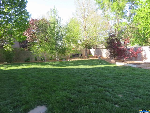 7010 S 30 Place, Lincoln, NE 68516