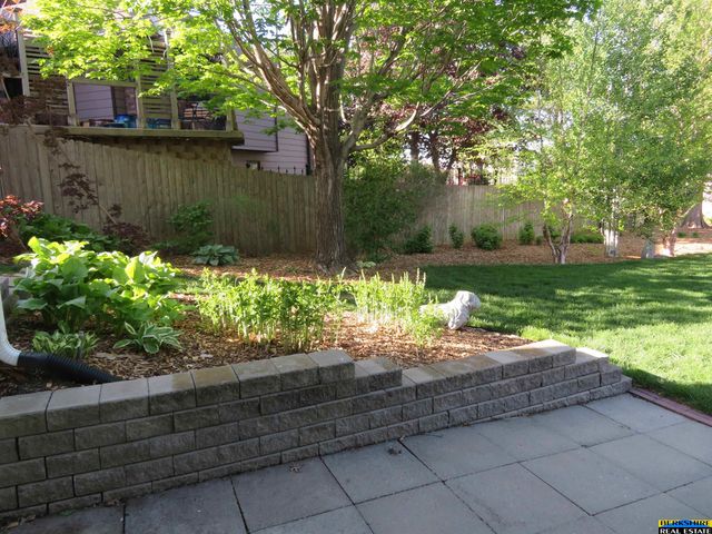 7010 S 30 Place, Lincoln, NE 68516