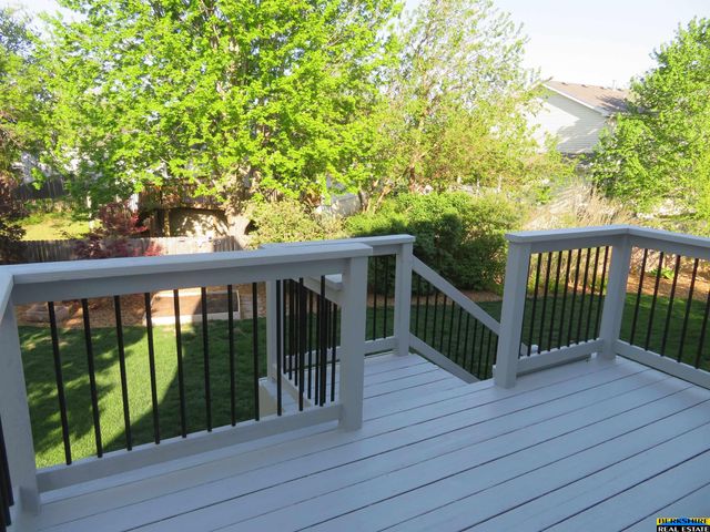 7010 S 30 Place, Lincoln, NE 68516