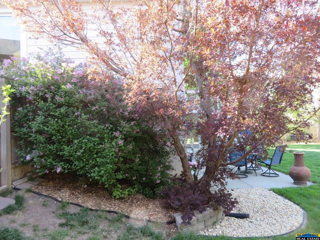 7010 S 30 Place, Lincoln, NE 68516